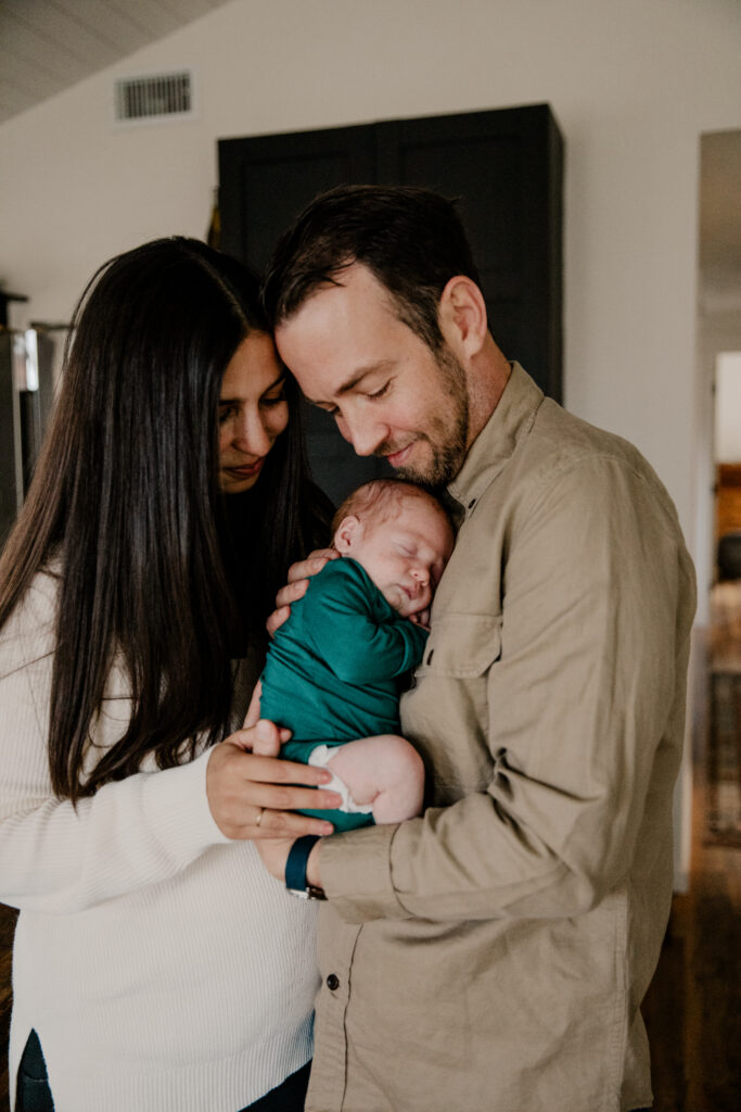 lifestyle newborn photography bend oregon