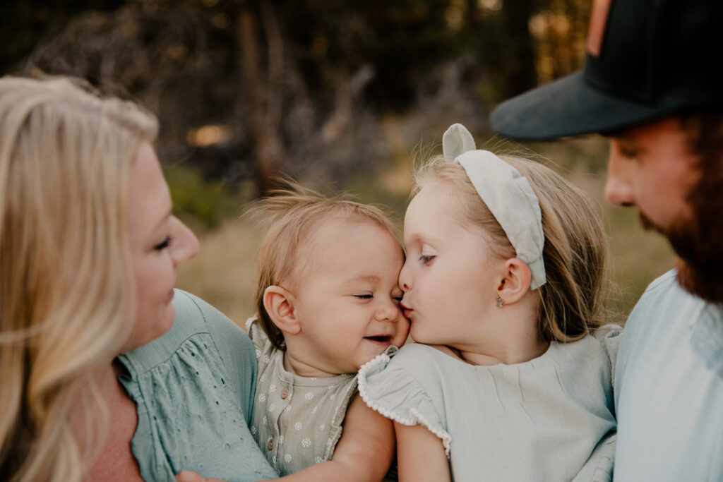 family photography sisters oregon