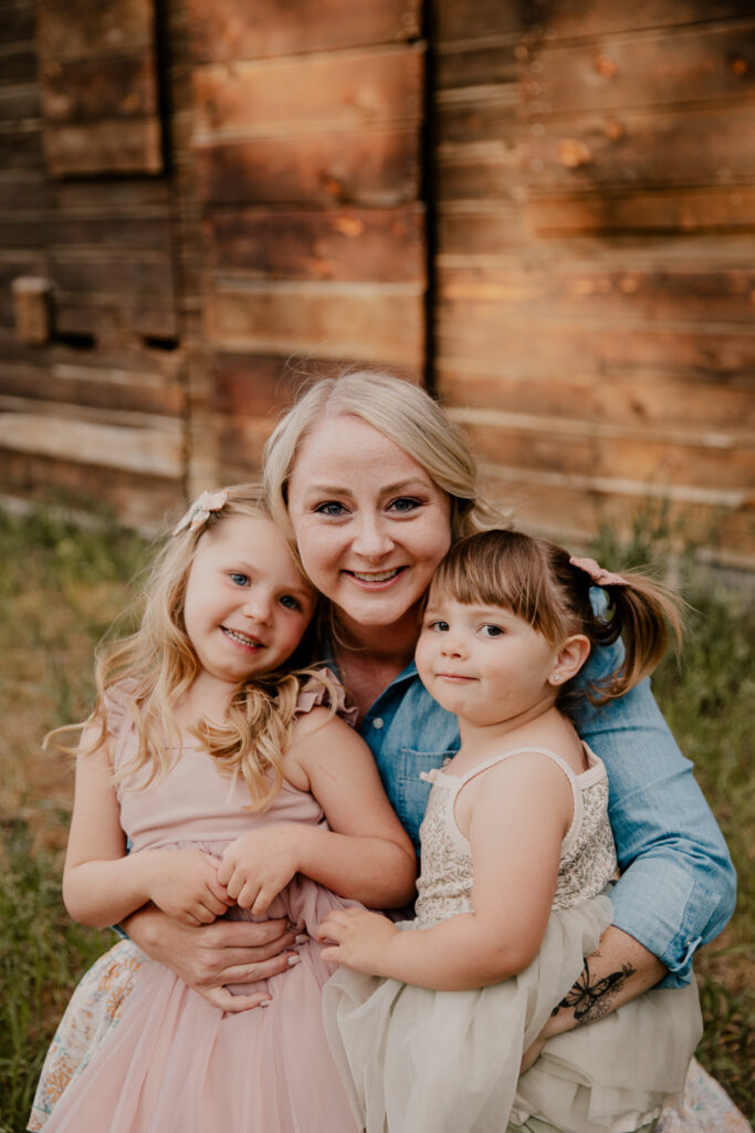 family photos at Hollinshead park bend oregon