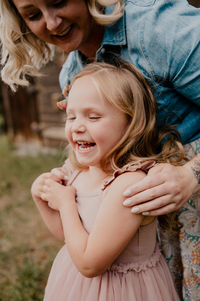 family photos at Hollinshead park bend oregon